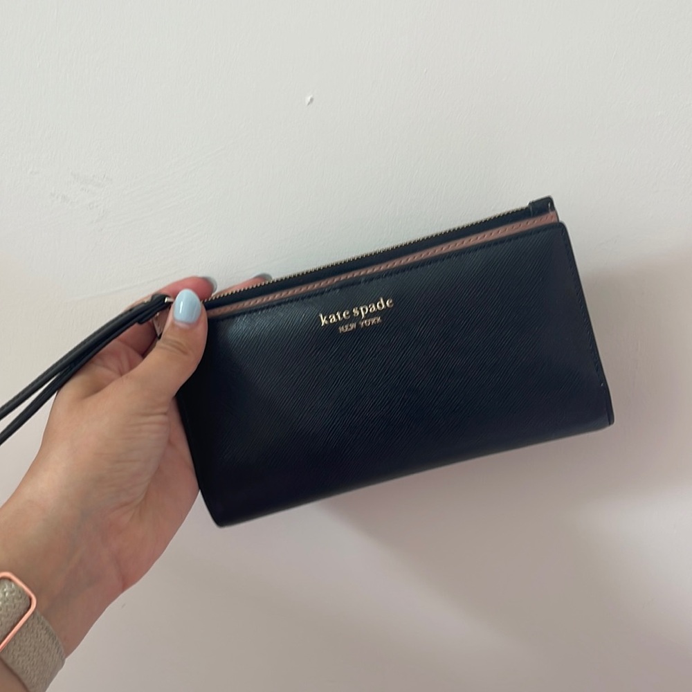 Kate spade wristlet